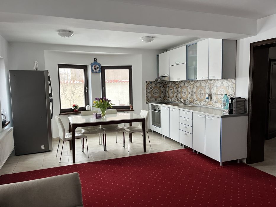 Vila de inchiriat in Stefanestii de Jos