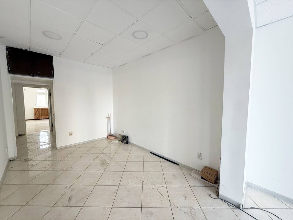 Продаётся Не Жилое Помещения Юнсабадский район Ор-р