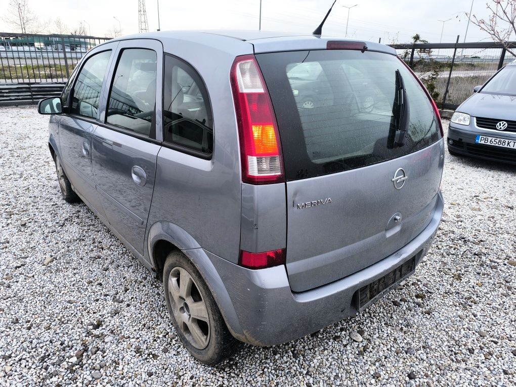 Opel Meriva 1.6 101к.с. НА ЧАСТИ