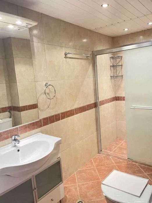 Двустаен апартамент в кв. Зорница