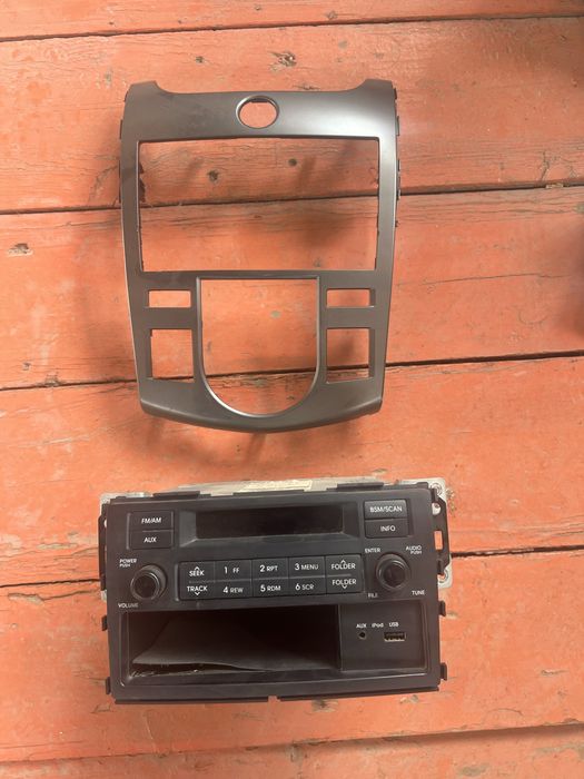 Оригинал Магнитола киа серато 2011 год