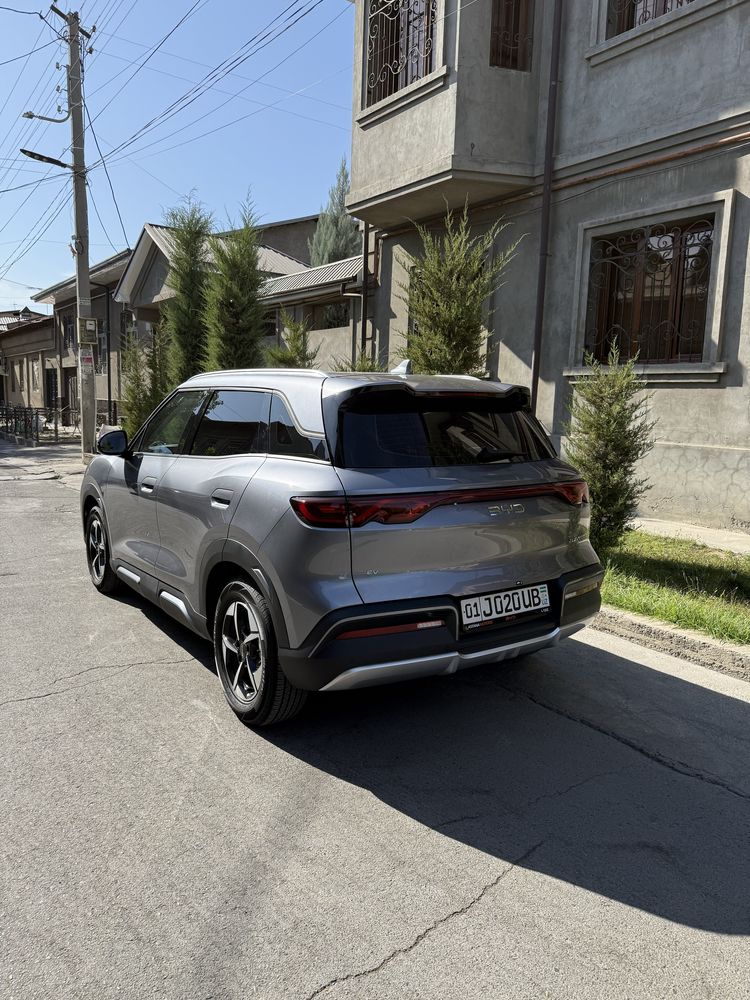 BYD Yuan up Nahd/Arenda