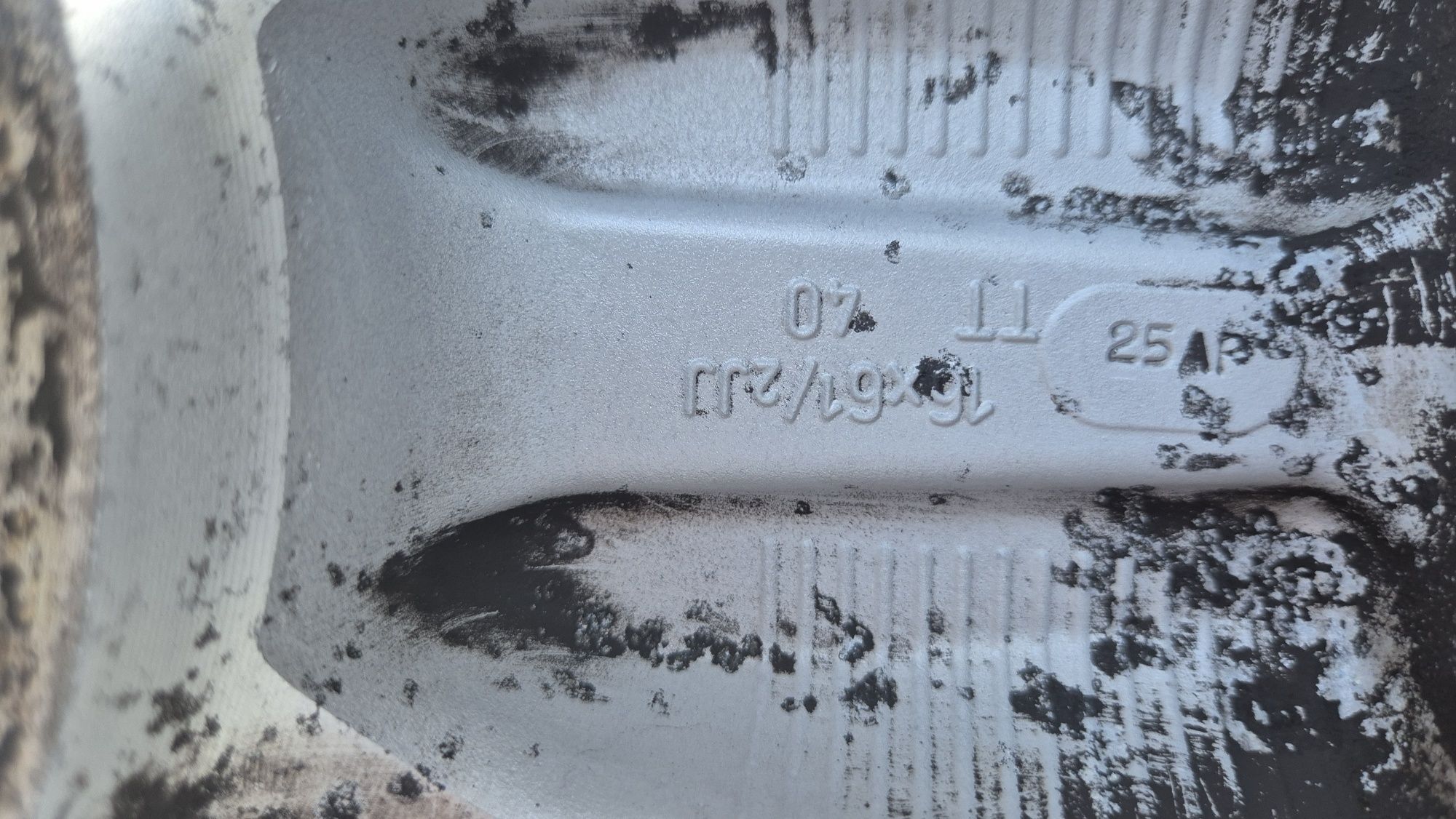 Оригинални джанти Нисан 5/114.3 NISSAN X TRAIL 5x114.3