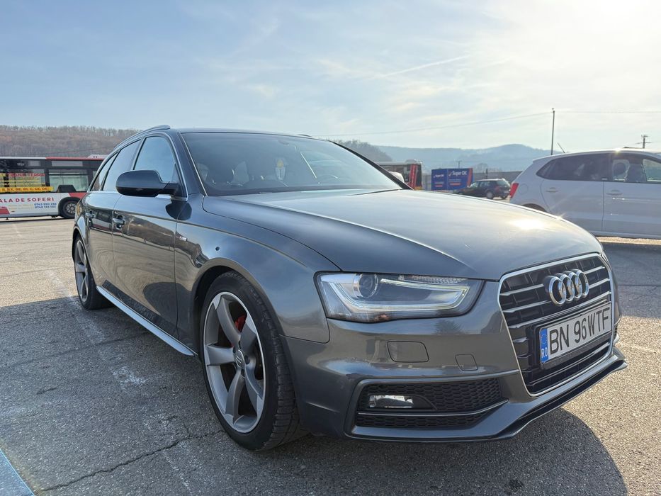 Audi A4 Audi A4 facelift full S Line interior/extrior