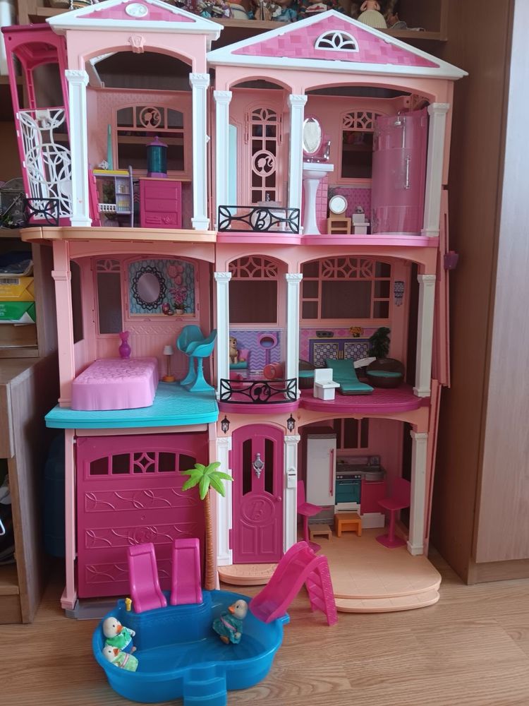 Къща на Барби ( Barbie)