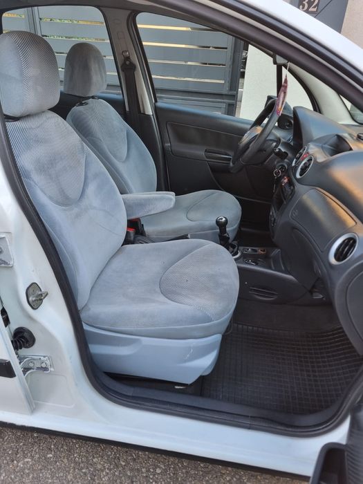 Vând Citroen C3 Motor 1.4 HDi an 2006 înmatriculat