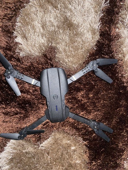 Drona pentru filmari profesioniste!!