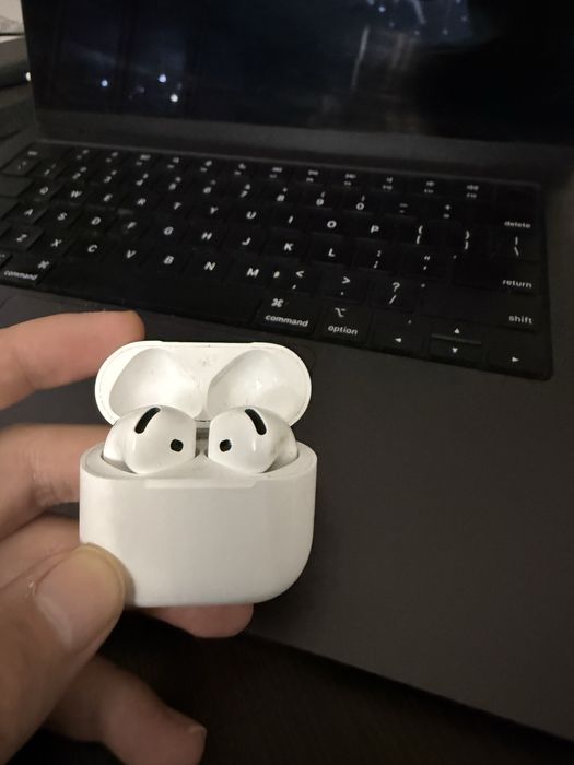 Продам airpods 4 с шумоподавлением с технодома