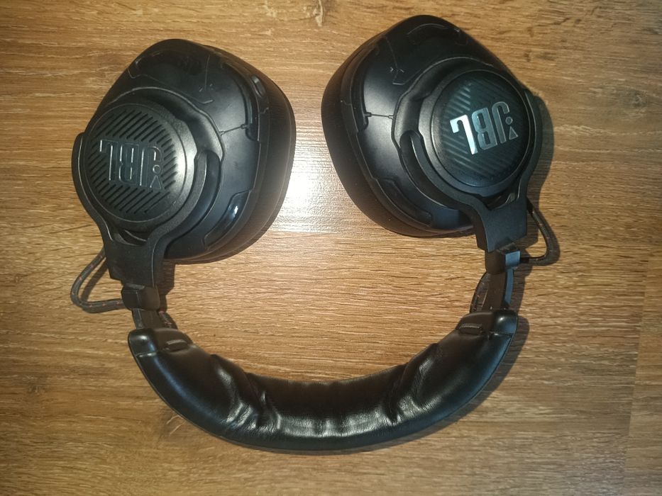 Casti JBL Quantum One (  nu sony , samsung , airpods)