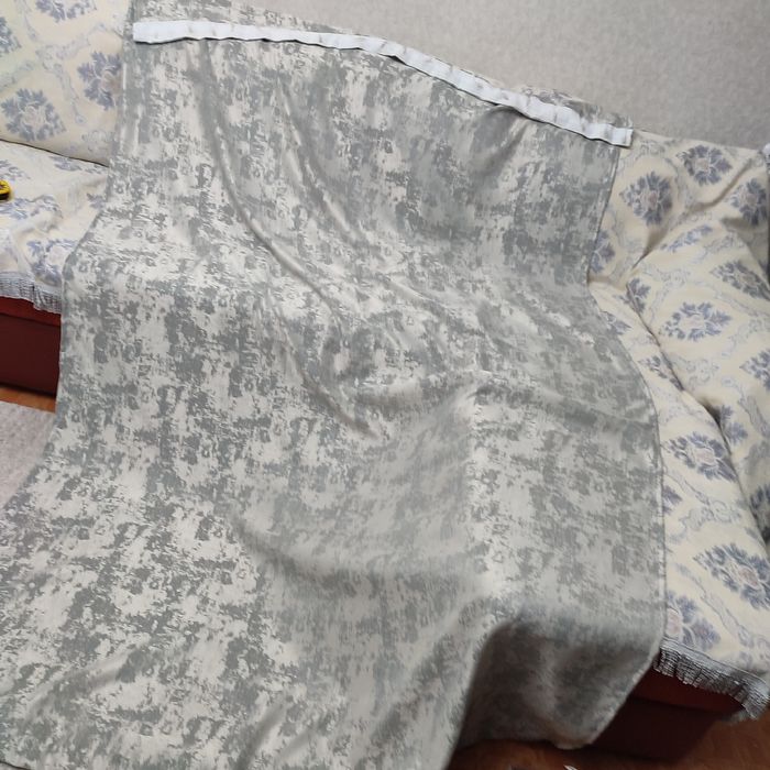 Продам шторы, цвет серый мрамор