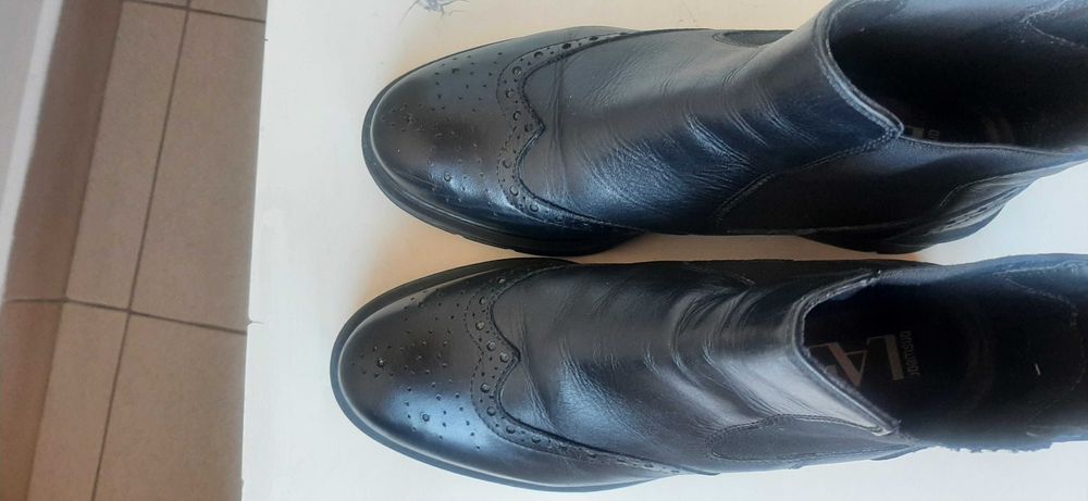 Кожени дамски боти