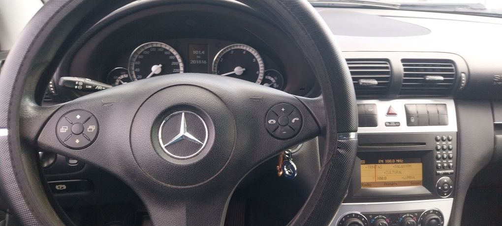 Mercedes CLC Coupe, benzina 2009 ,201000 km,INMATRICULAT stare f.buna