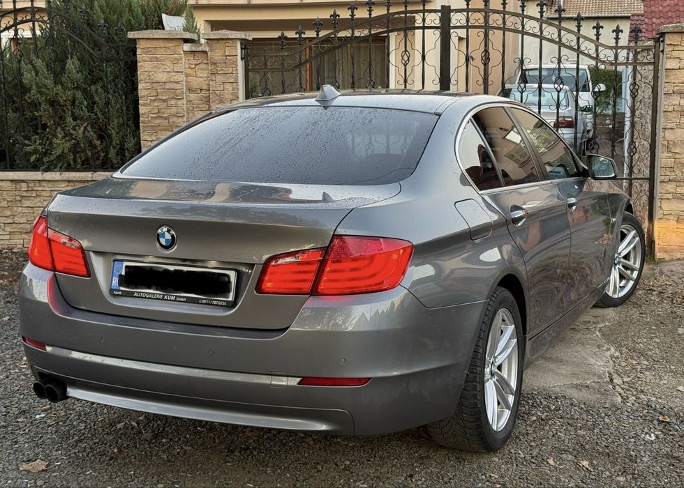 Bmw 523i 2011 led impecabil
