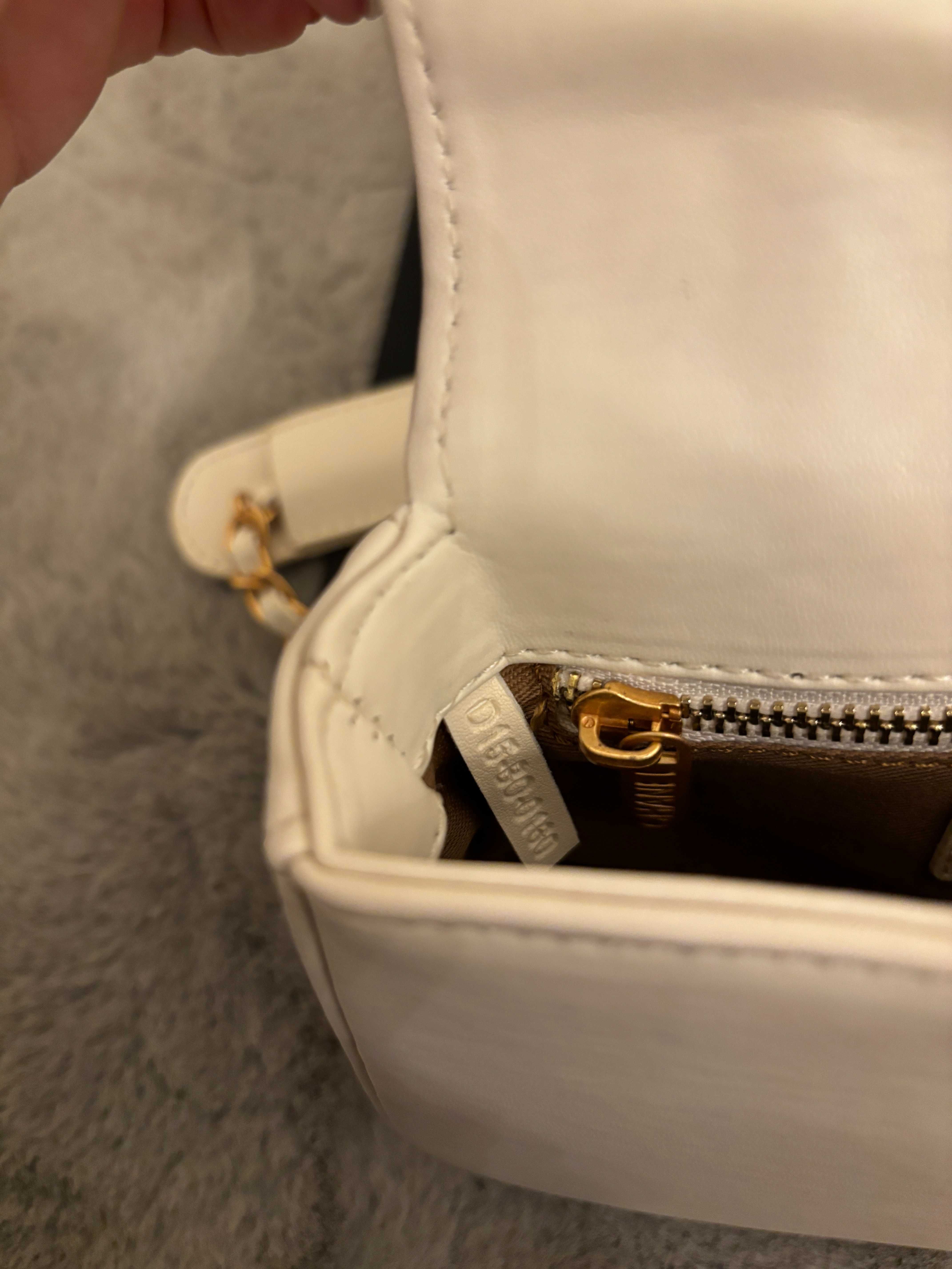 Geantă Christian Dior MEDIUM LADY D-LITE BAG 24cm x 20cm