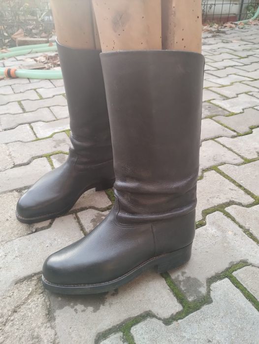 Cizme din piele naturala