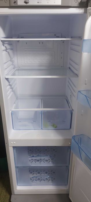 Холодильник Бирюса