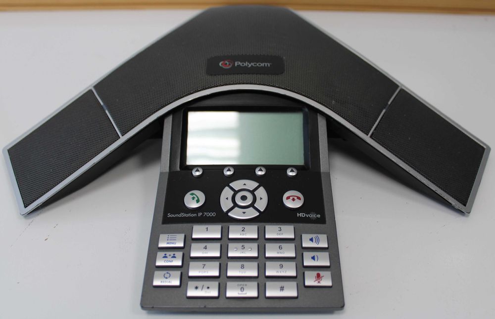 IP телефон Polycom SoundStation IP 7000