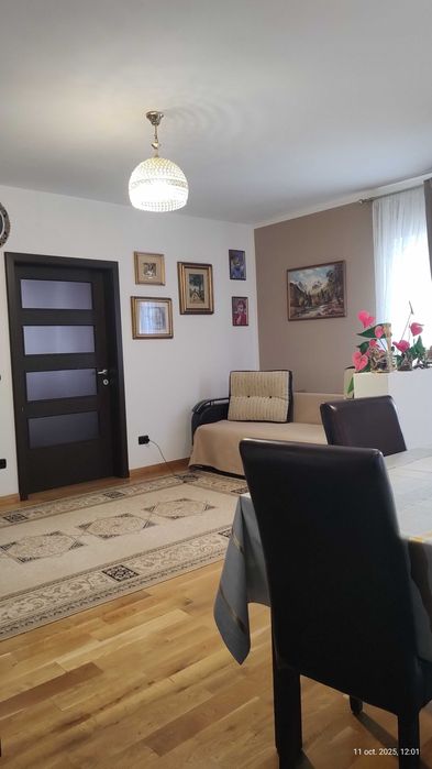 Apartament de vânzare strada Șesul de sus