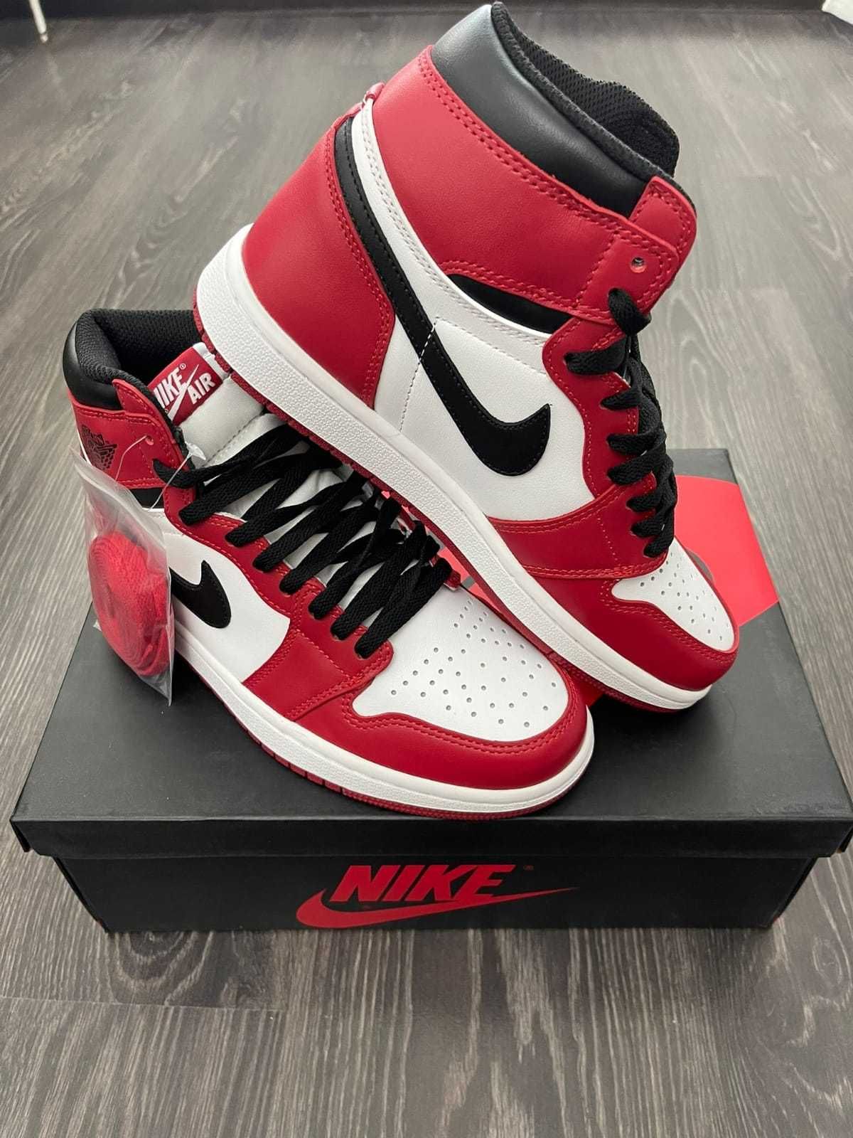 Adidasi Jordan 1 High Chicago | Noi cu cutie