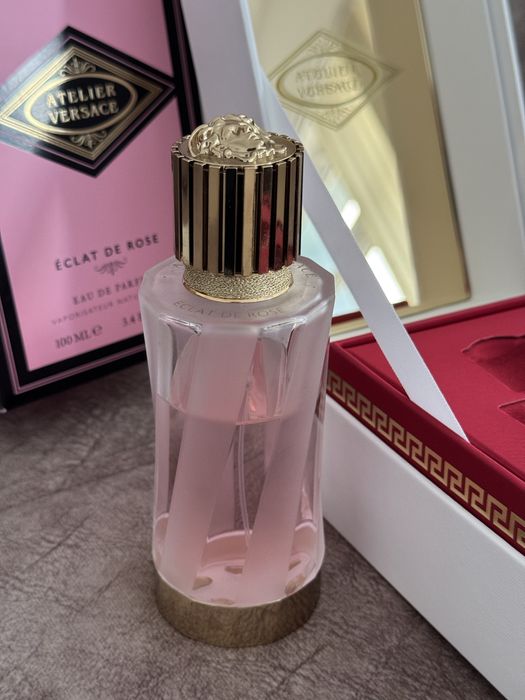 Парфюм Versace Eclat de rose