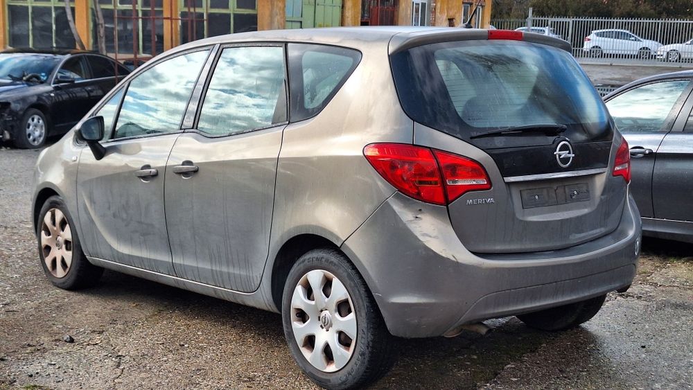 Opel Meriva 1.4i 100кс на части