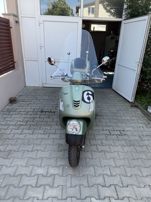 Vand Piaggio Vespa sei Giorni 300
