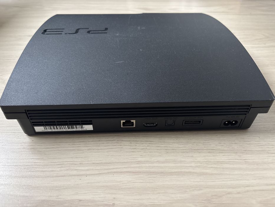 Playstation 3 slim, hdd 320gb, MODATA