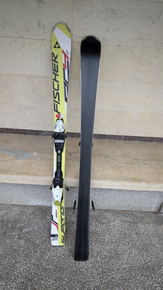 Fischer RC4 Junior Aircarbon