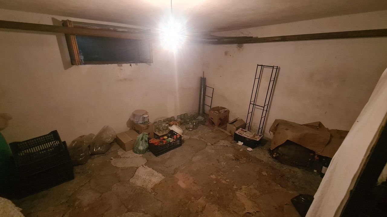Продава се Етаж от къща в Разград, Варош - 94 кв.м за 1194 €/кв.м - Снимка #14
