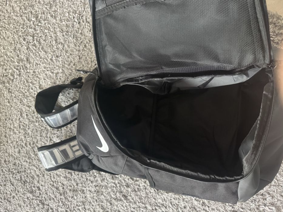 Раница nike elite чисто нова