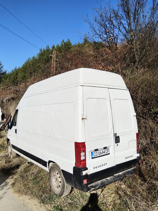 Продавам Бус Пежо