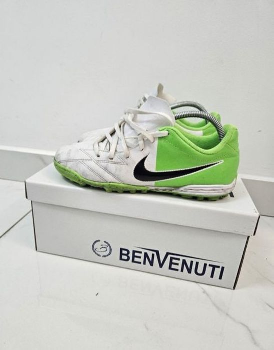 Adiasi fotbal sintetic nike tiempo