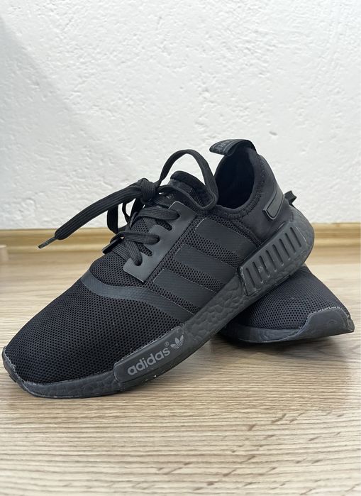 Adidas NMD R1 маратонки