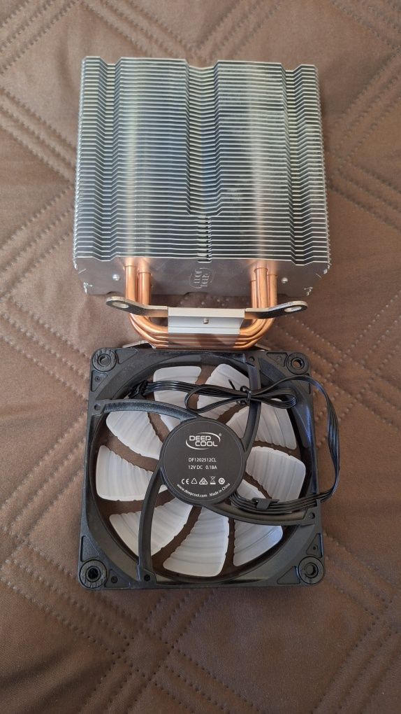 Кулер для процессора DEEPCOOL GAMMAXX 400 V2 синий
Без дефектов,