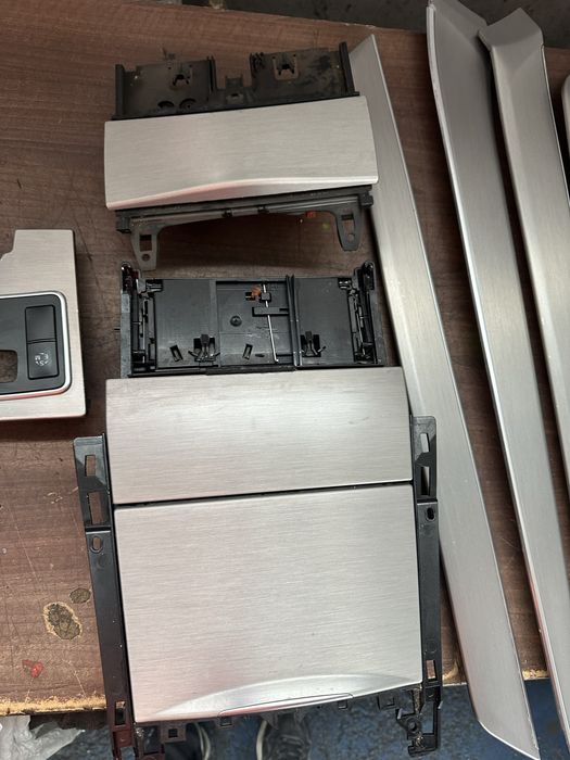 Scrumiera suport pahare trimuri crom mercedes w212