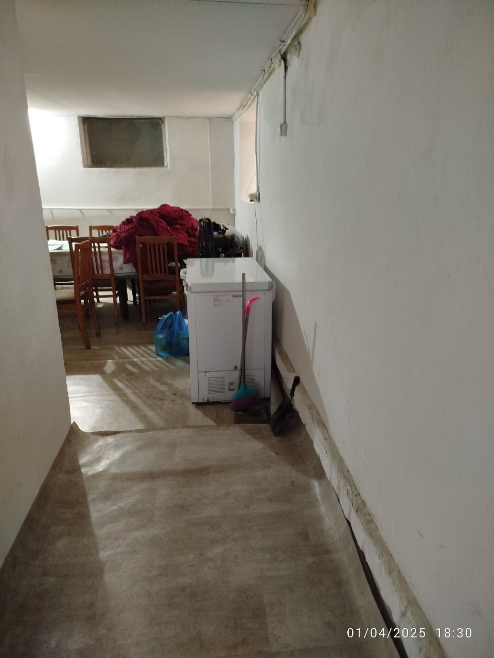 Bino inshoat sotiladi