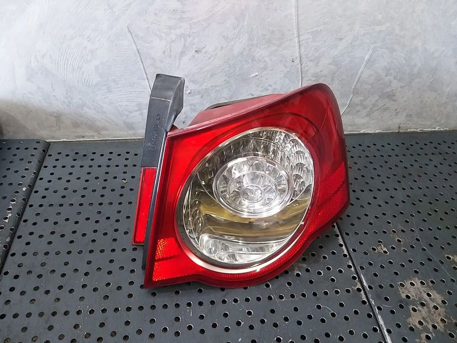 Stop tripla lampa dreapta aripa led vw passat b6 berlina 3c5945096c