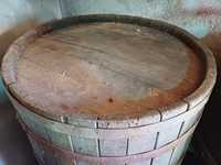 Putina  din lemn de stejar  de 350 - 400 litri
