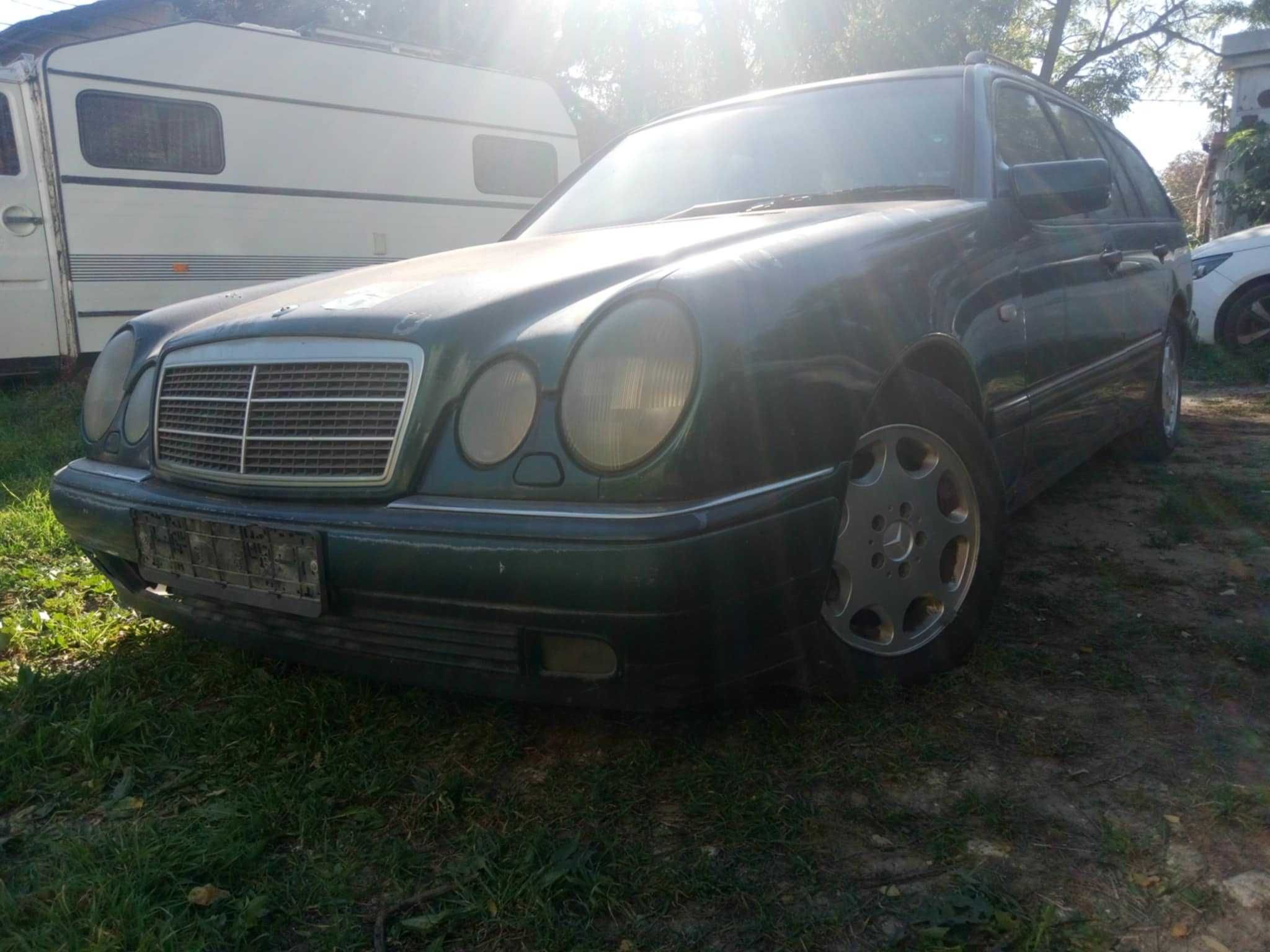 Mercedes-Benz E 290 E290Tdi