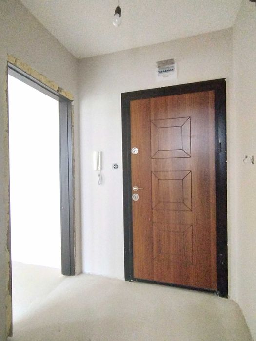 Продава се Двустаен апартамент в Перник, Изток - 93 кв.м за 1033 €/кв.м - Снимка #3