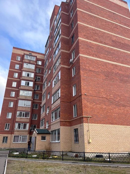 Продам квартиру в мкр.Аэропорт 40 кв.м