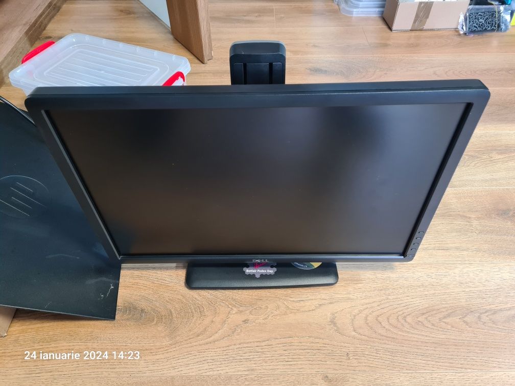 Monitor Dell 22 Inch,DisplayPort,DVI,VGA