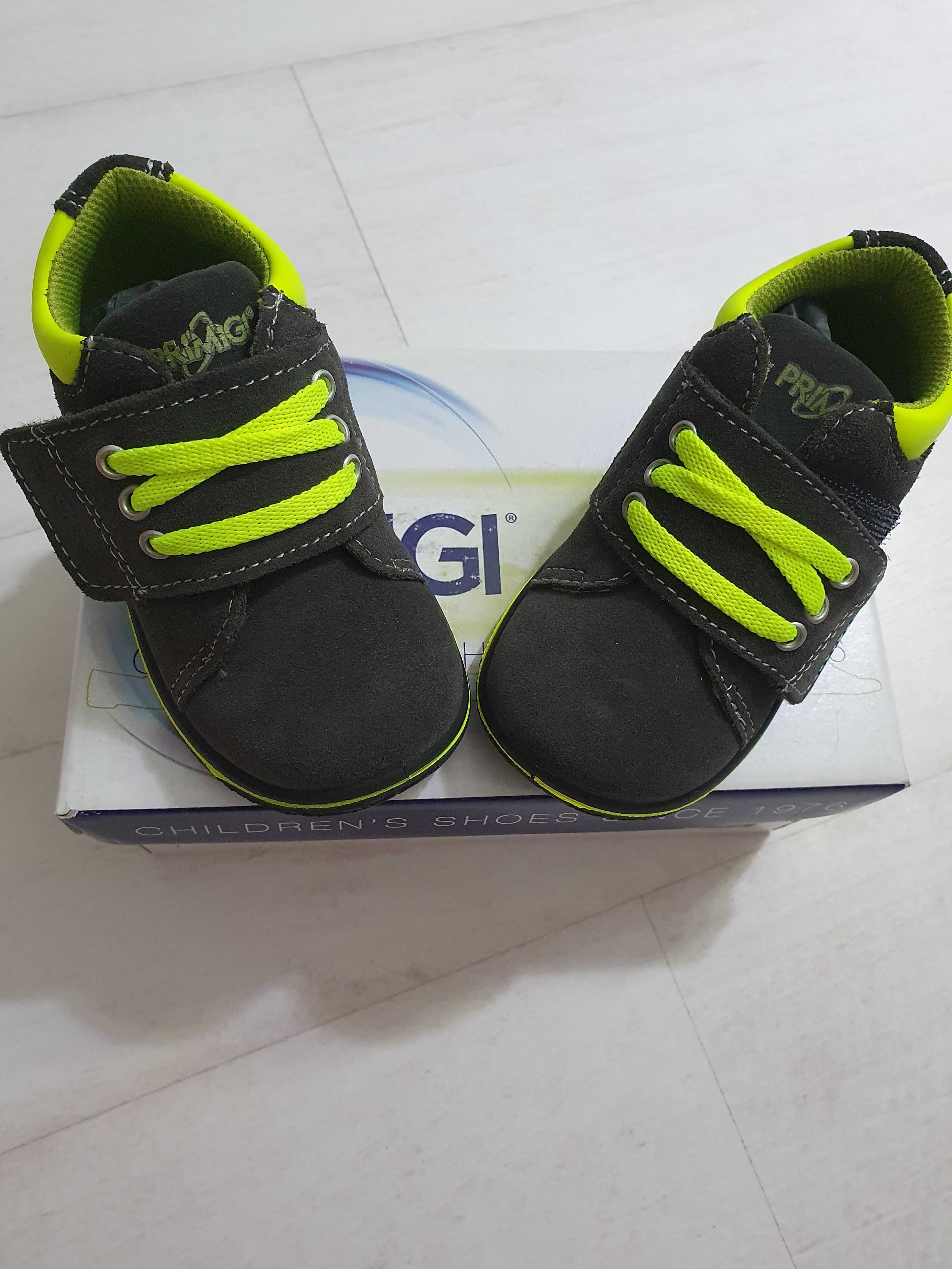 Primigi,pantofi sport piele intoarsa,marimea 21,noi