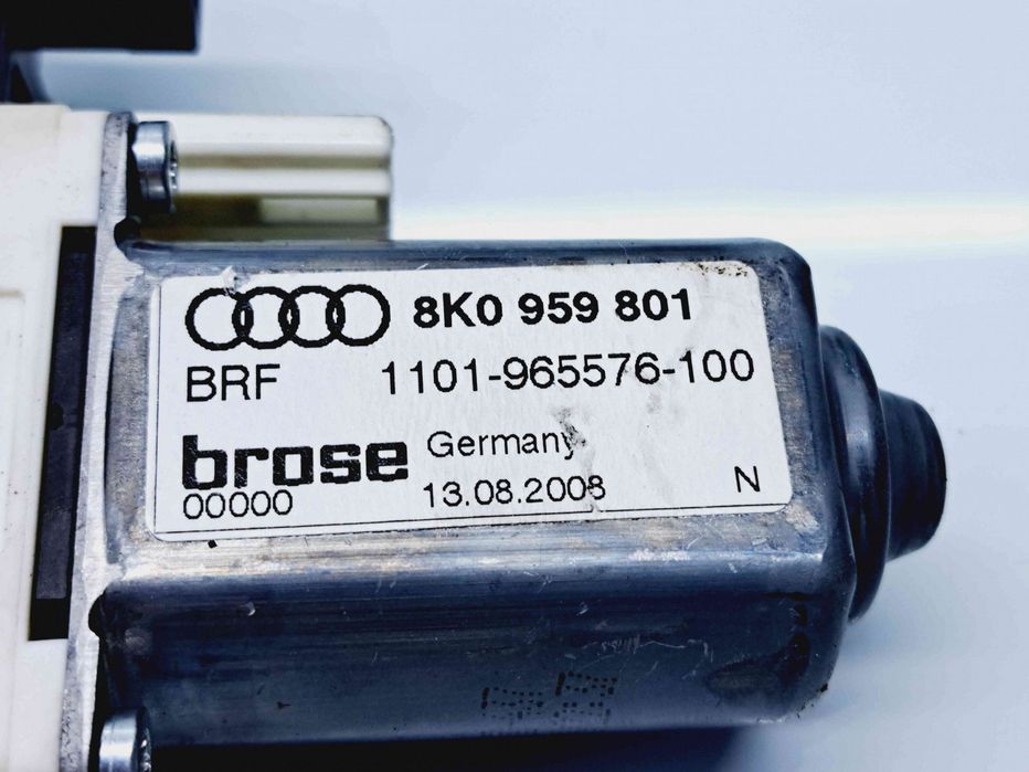 Motoras geam stanga fata Audi A4 (8K5, B8) Avant [Fabr 2008-2015] 8K09