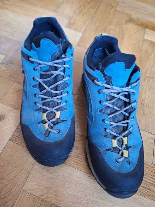 Ghete semighete approach drumetii hiking Hanwag GTX goretex vibram 44