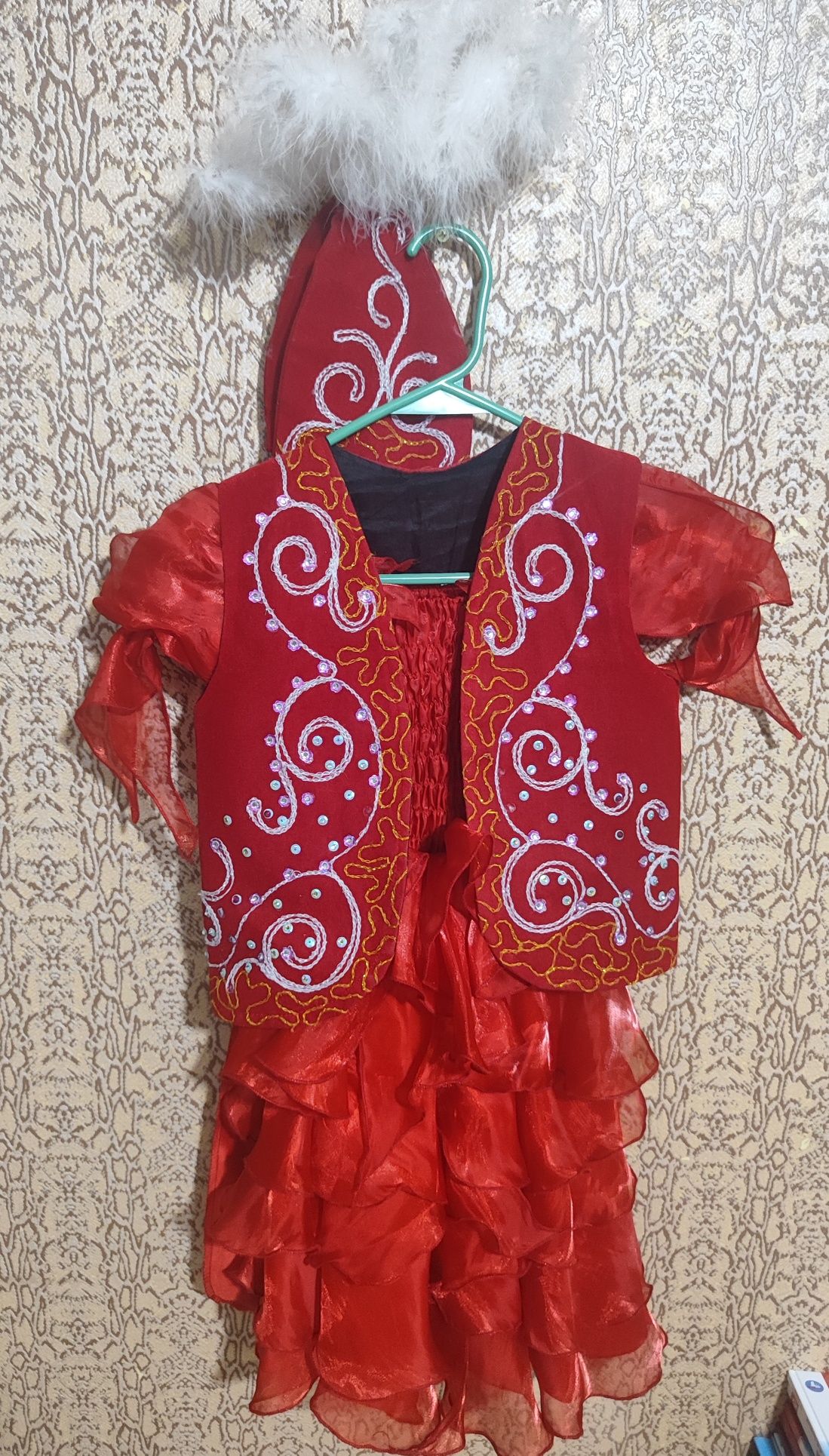 Продам национальное платье на девочку 2-6 лет