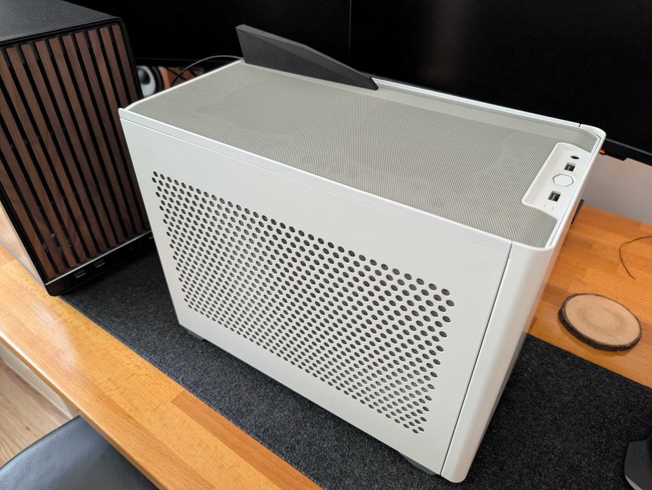 Mini-PC Gaming ITX 5600X, RTX 3080, ROG STRIX, 32GB, 1TB, SF850, NR200