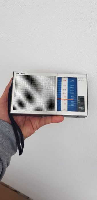 Radio portabil de colecție Sony Icf 300W FM/AM