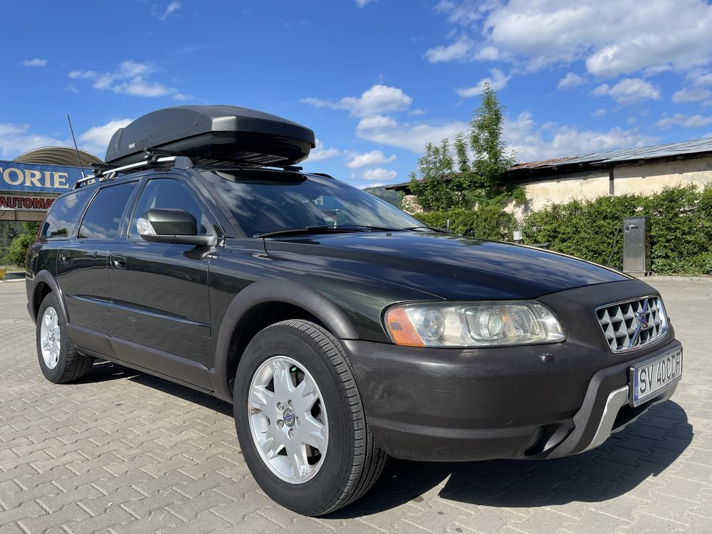 Dezmembrez volvo xc70