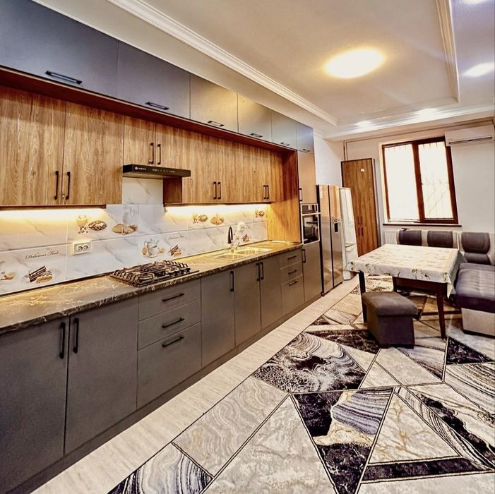 Сдается 3х комнатная люкс гагарин